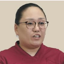 庵 緋沙子先生